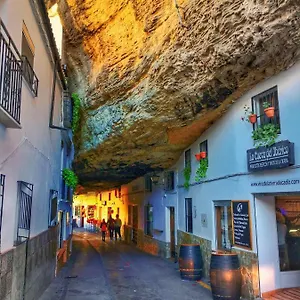 Casa Cueva De La Sombra Ferienhaus Setenil De Las Bodegas